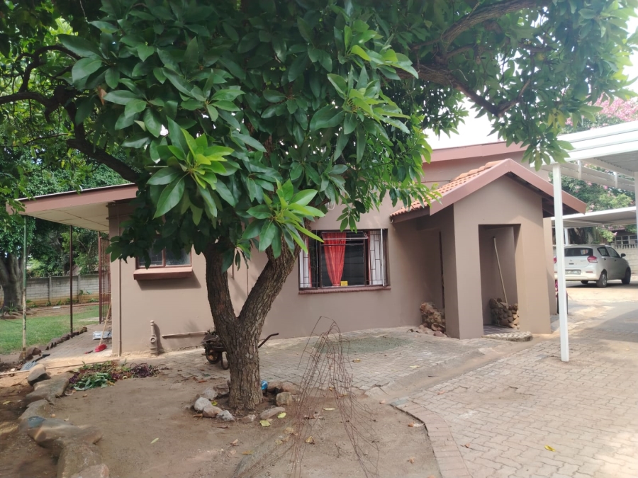 4 Bedroom Property for Sale in Bodorp North West